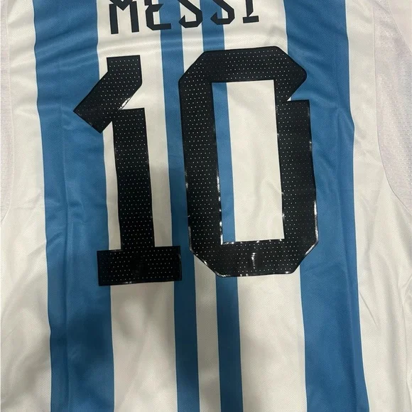 Adidas Messi #10 Argentina Blue and White Striped Soccer Jersey - Picture 6 of 9